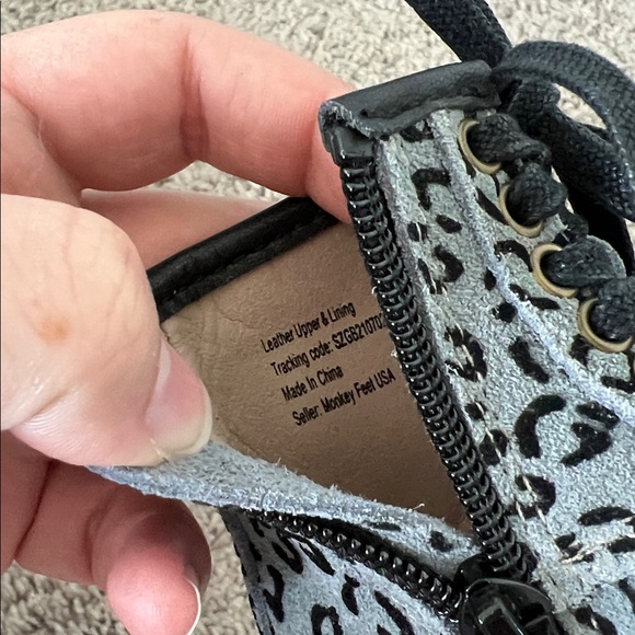 Monkey Feet Lace Up Leather Grey Cheetah Print Boots - Picture 5 of 6